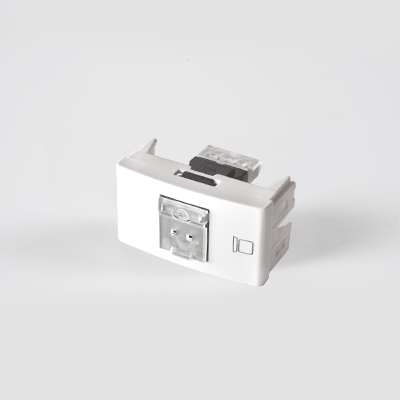 TOMA COMPUTACION RJ 45 BLANCO Kalop